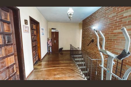 Casa à venda com 266m², 4 quartos e 3 vagasHall