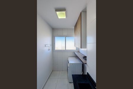 Studio para alugar com 45m², 1 quarto e 1 vaga Studio para alugar com 45m², 1 quarto e 1 vagaÁrea de Serviço