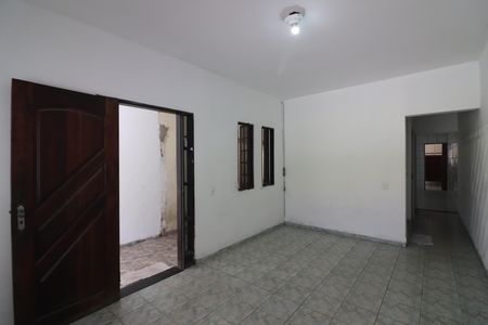 Casa para alugar com 171m², 3 quartos e 2 vagasSala 