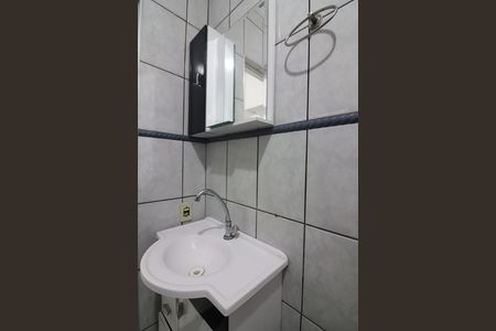 Casa para alugar com 171m², 3 quartos e 2 vagasBanheiro Social 2