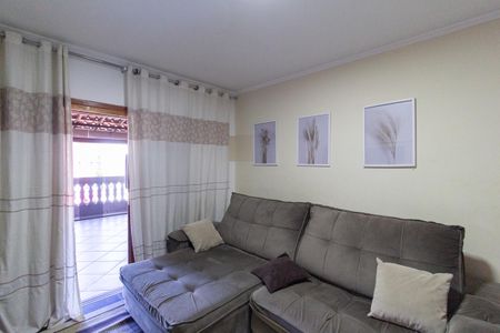 Casa à venda com 234m², 3 quartos e 3 vagasSala