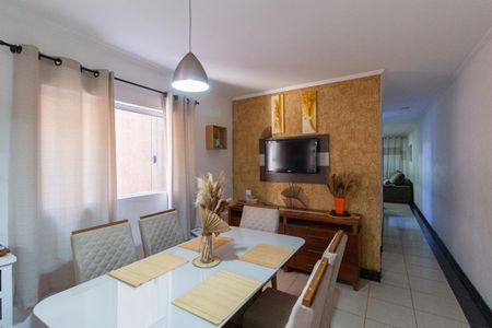 Casa à venda com 234m², 3 quartos e 3 vagasSala de jantar