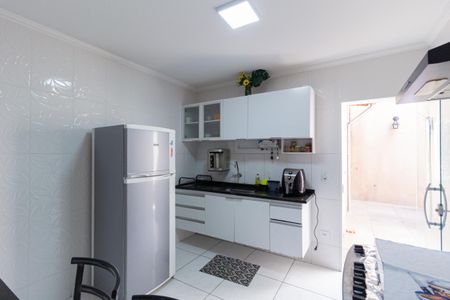 Casa à venda com 234m², 3 quartos e 3 vagasCozinha