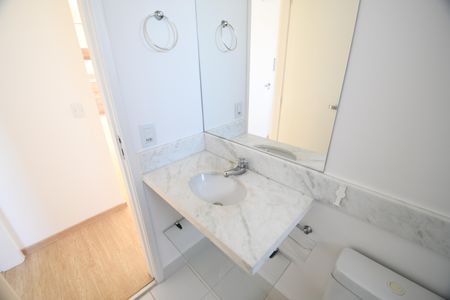 Apartamento para alugar com 67m², 2 quartos e 2 vagasBanheiro 2