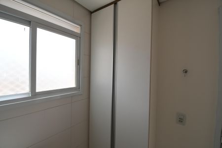 Apartamento para alugar com 67m², 2 quartos e 2 vagasÁrea de Serviço