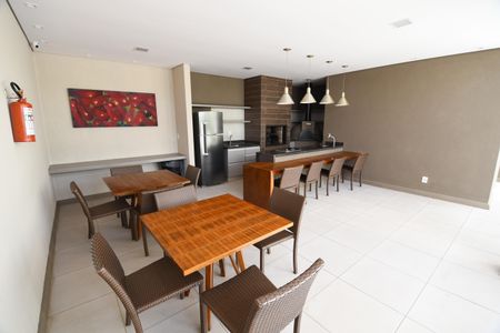 Apartamento para alugar com 67m², 2 quartos e 2 vagasÁrea comum - Churrasqueira