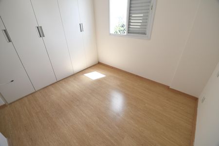 Apartamento para alugar com 67m², 2 quartos e 2 vagasQuarto 2 - Suíte