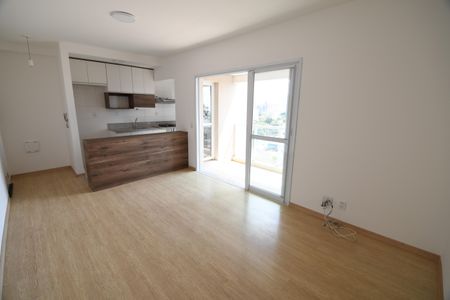 Apartamento para alugar com 67m², 2 quartos e 2 vagasSala
