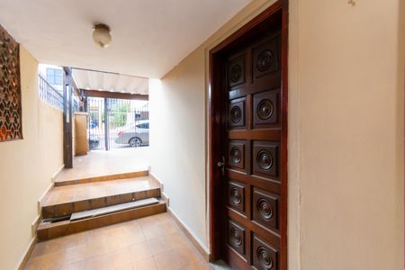 Casa à venda com 130m², 3 quartos e 2 vagasHall de entrada