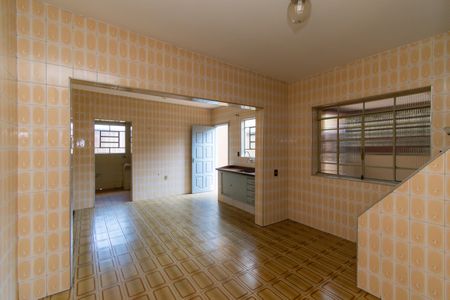 Casa à venda com 130m², 3 quartos e 2 vagasCozinha / Copa