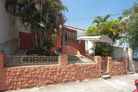 Casa à venda com 180m², 2 quartos e sem vagaFachada