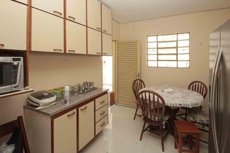 Casa à venda com 180m², 2 quartos e sem vagaCozinha