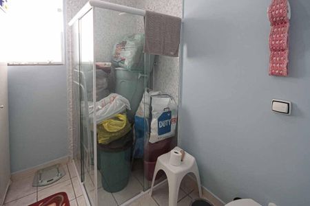 Casa à venda com 180m², 2 quartos e sem vagaBanheiro