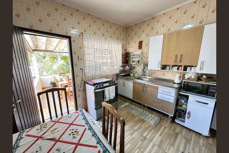 Casa à venda com 126m², 3 quartos e 1 vagaCozinha