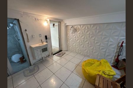 Casa à venda com 126m², 3 quartos e 1 vagaQuarto de Serviço