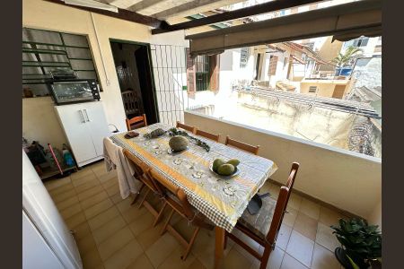 Casa à venda com 126m², 3 quartos e 1 vagaQuintal
