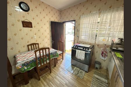 Casa à venda com 126m², 3 quartos e 1 vagaCozinha