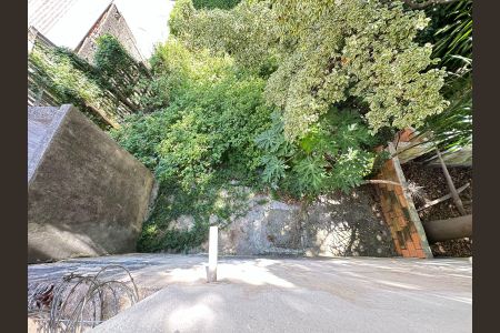 Casa à venda com 126m², 3 quartos e 1 vagaTerreno livre