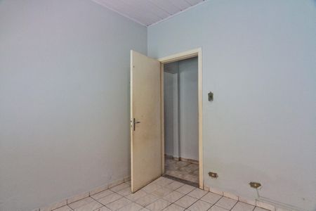 Casa à venda com 119m², 3 quartos e 3 vagas Casa à venda com 119m², 3 quartos e 3 vagasQuarto 2