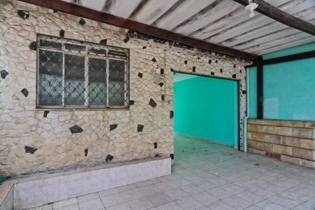 Casa à venda com 119m², 3 quartos e 3 vagas Casa à venda com 119m², 3 quartos e 3 vagasGaragem