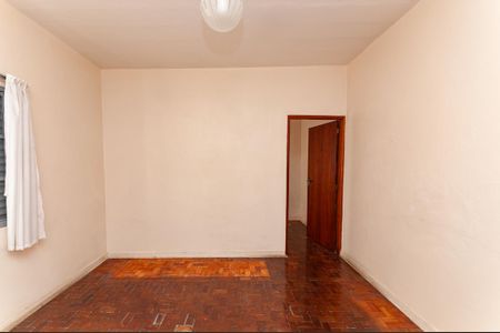 Casa à venda com 160m², 4 quartos e 1 vagaQuarto 1