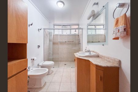 Apartamento à venda com 216m², 3 quartos e 2 vagas