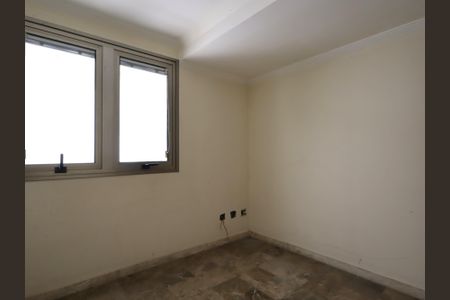 Apartamento à venda com 228m², 3 quartos e 6 vagasEscritório