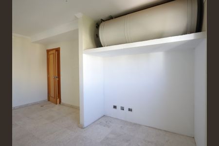 Apartamento à venda com 228m², 3 quartos e 6 vagasCloset da suíte