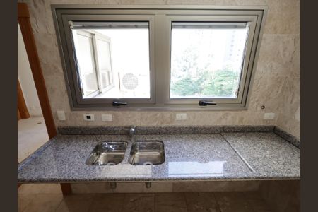 Apartamento à venda com 228m², 3 quartos e 6 vagasCozinha