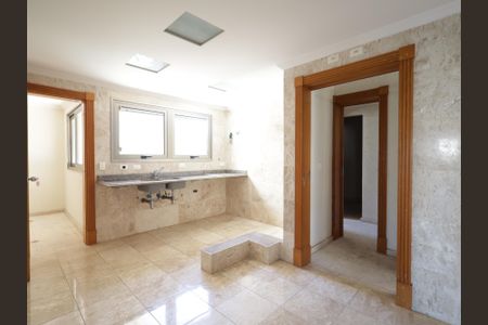 Apartamento à venda com 228m², 3 quartos e 6 vagasCozinha