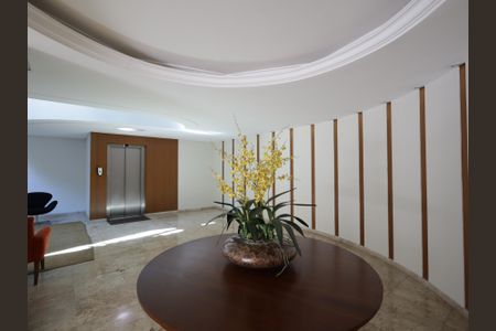 Apartamento à venda com 228m², 3 quartos e 6 vagasHall de entrada