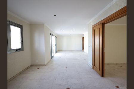 Apartamento à venda com 228m², 3 quartos e 6 vagasSala