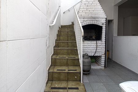 Casa à venda com 204m², 3 quartos e 2 vagasAcesso