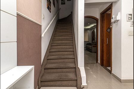 Casa à venda com 204m², 3 quartos e 2 vagasAcesso