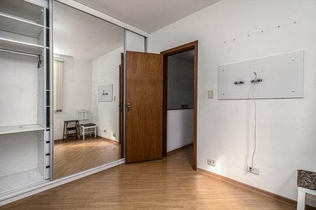 Casa à venda com 204m², 3 quartos e 2 vagasSuíte 3