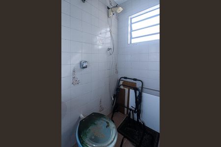 Casa à venda com 204m², 3 quartos e 2 vagasBanheiro de Serviço