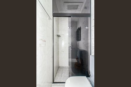 Casa à venda com 204m², 3 quartos e 2 vagasBanheiro Suíte 2