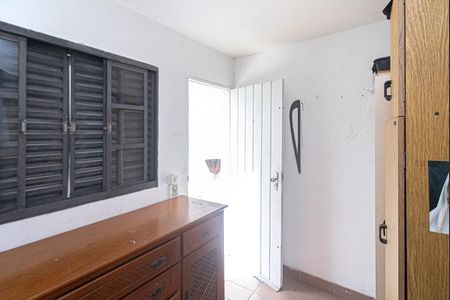 Casa à venda com 204m², 3 quartos e 2 vagasQuarto de Serviço
