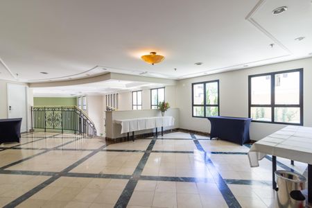 Apartamento à venda com 37m², 1 quarto e 1 vagaÁrea comum - Hall Social