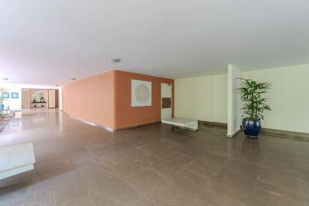 Apartamento à venda com 192m², 4 quartos e 2 vagas Apartamento à venda com 192m², 4 quartos e 2 vagasÁrea comum