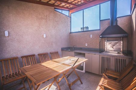 Apartamento à venda com 35m², 1 quarto e sem vaga Apartamento à venda com 35m², 1 quarto e sem vagaÁrea comum - Churrasqueira