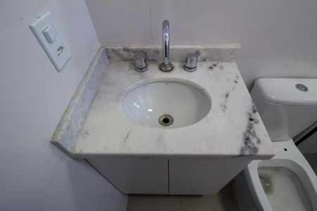 Apartamento para alugar com 70m², 3 quartos e 2 vagasBanheiro