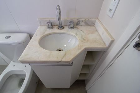 Apartamento para alugar com 70m², 3 quartos e 2 vagasBanheiro da Suíte