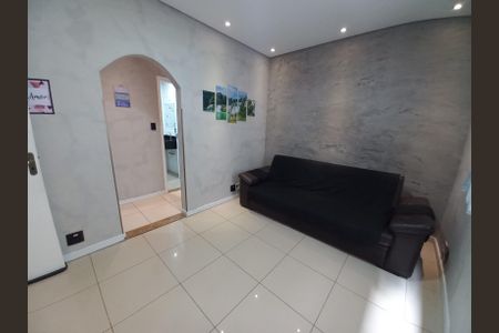 Apartamento para alugar com 64m², 2 quartos e 1 vagaSala