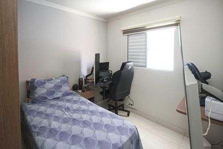 Casa à venda com 87m², 3 quartos e 2 vagasQuarto