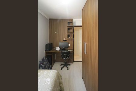 Casa à venda com 87m², 3 quartos e 2 vagasQuarto 02