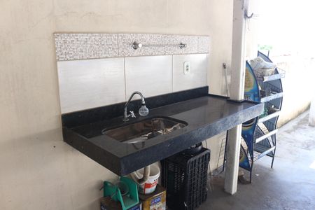 Casa à venda com 300m², 3 quartos e 6 vagasÁrea de Serviço