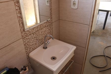 Casa à venda com 300m², 3 quartos e 6 vagasBanheiro de Serviço