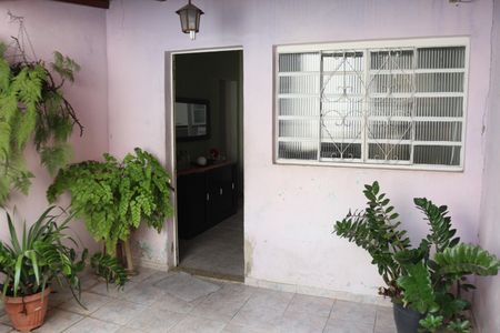 Casa à venda com 300m², 3 quartos e 6 vagasÁrea Externa