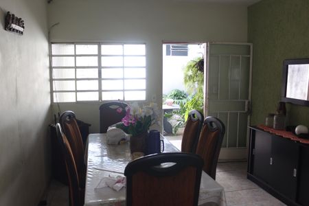 Casa à venda com 300m², 3 quartos e 6 vagasCozinha